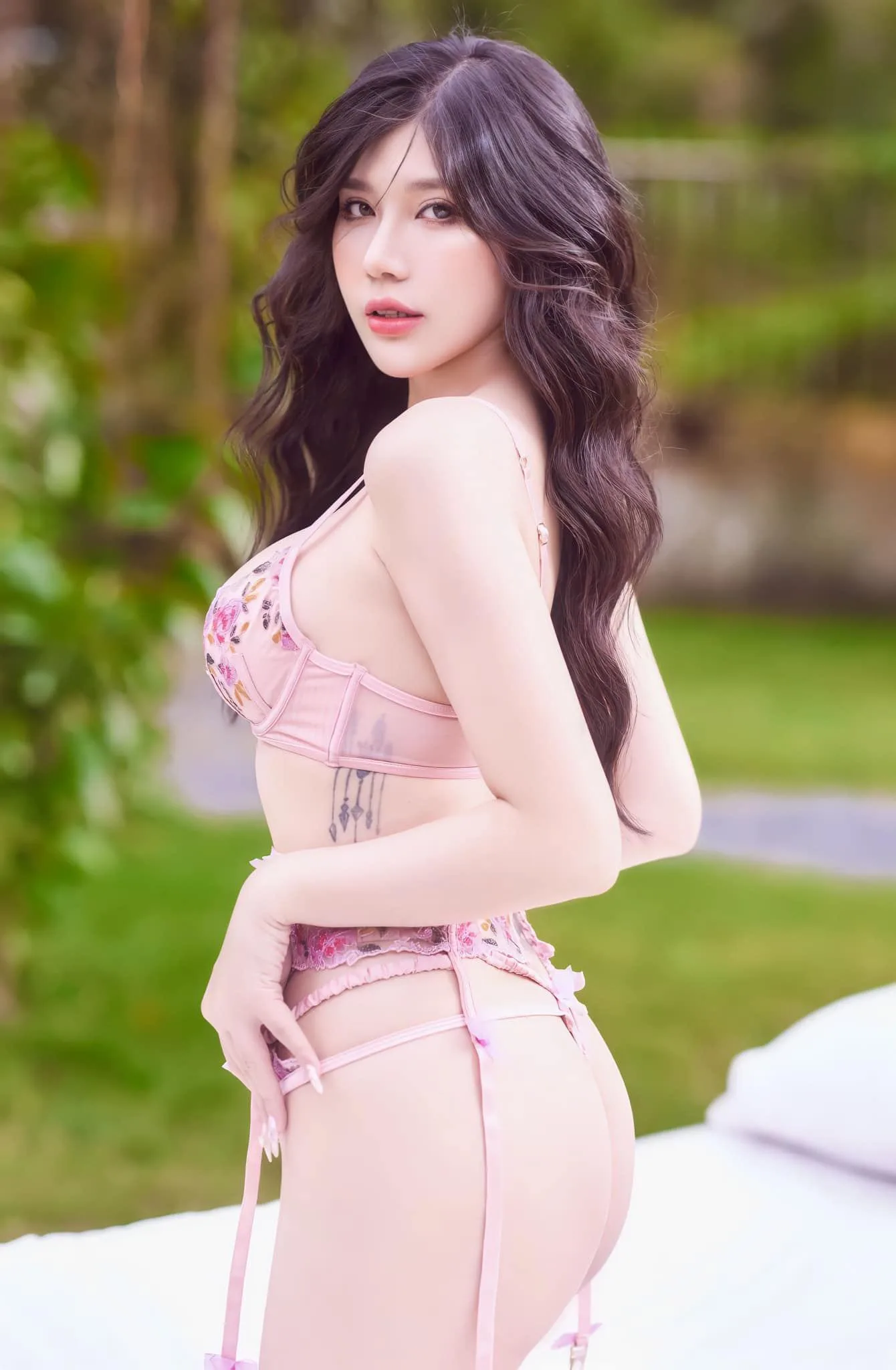 TOP Ảnh Hotgirl Nội Y Đẹp Nóng Bỏng & Gợi Cảm Nhất